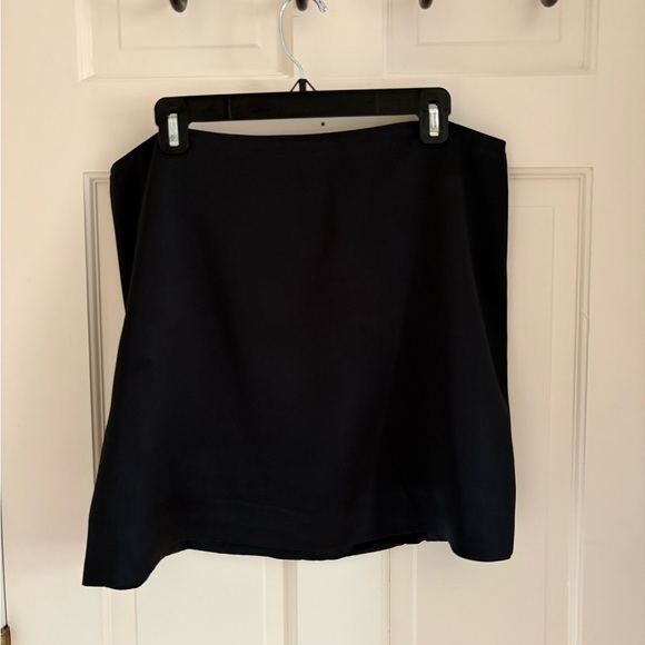 Madewell Satin Mini Black Skirt - Picture 2 of 11
